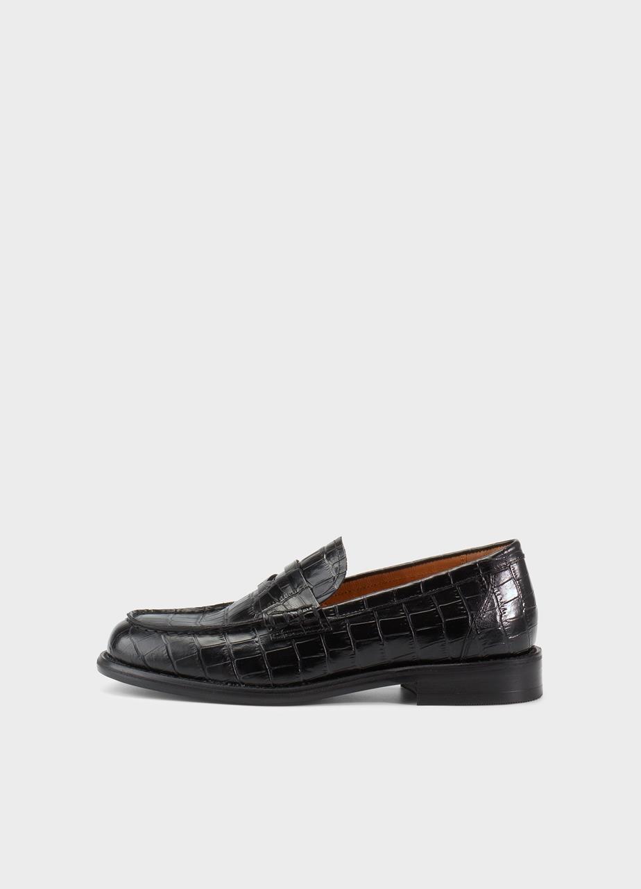 Linn loafers Black, Embossed Leather