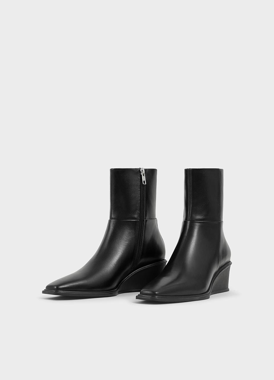 Aino boots BLACK LEATHER