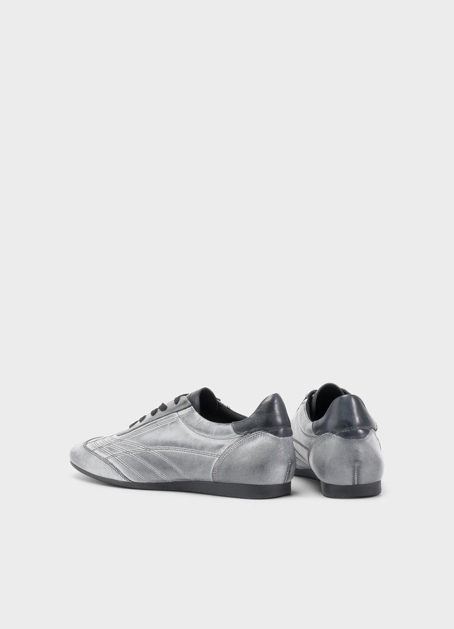 Hillary sneakers Black brush-off leather