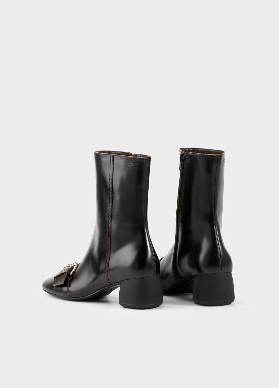 Livia boots Black contrast edges