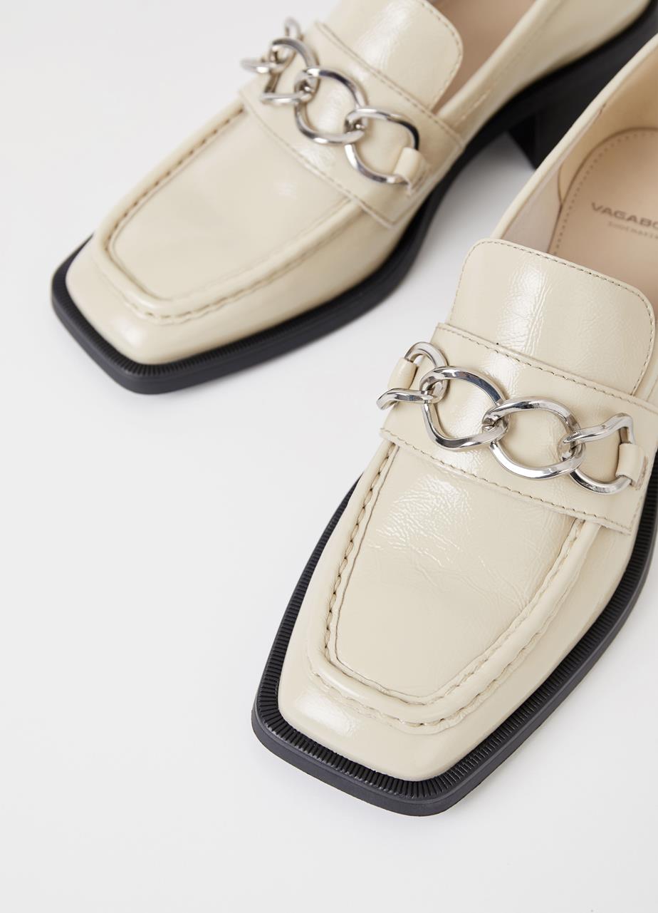 Blanca loafers Beige patent leather