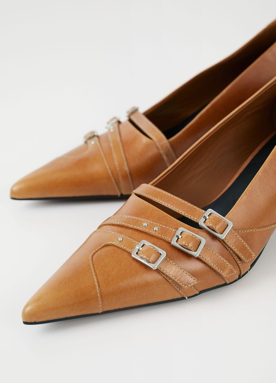 Lykke pumps Brown leather