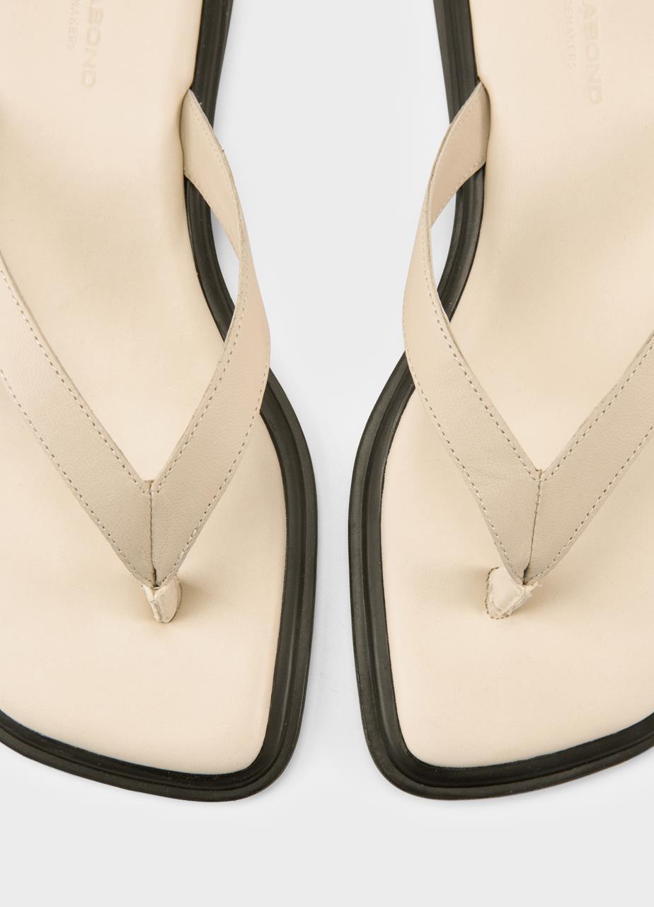 Izzy sandals Off-White, Leather