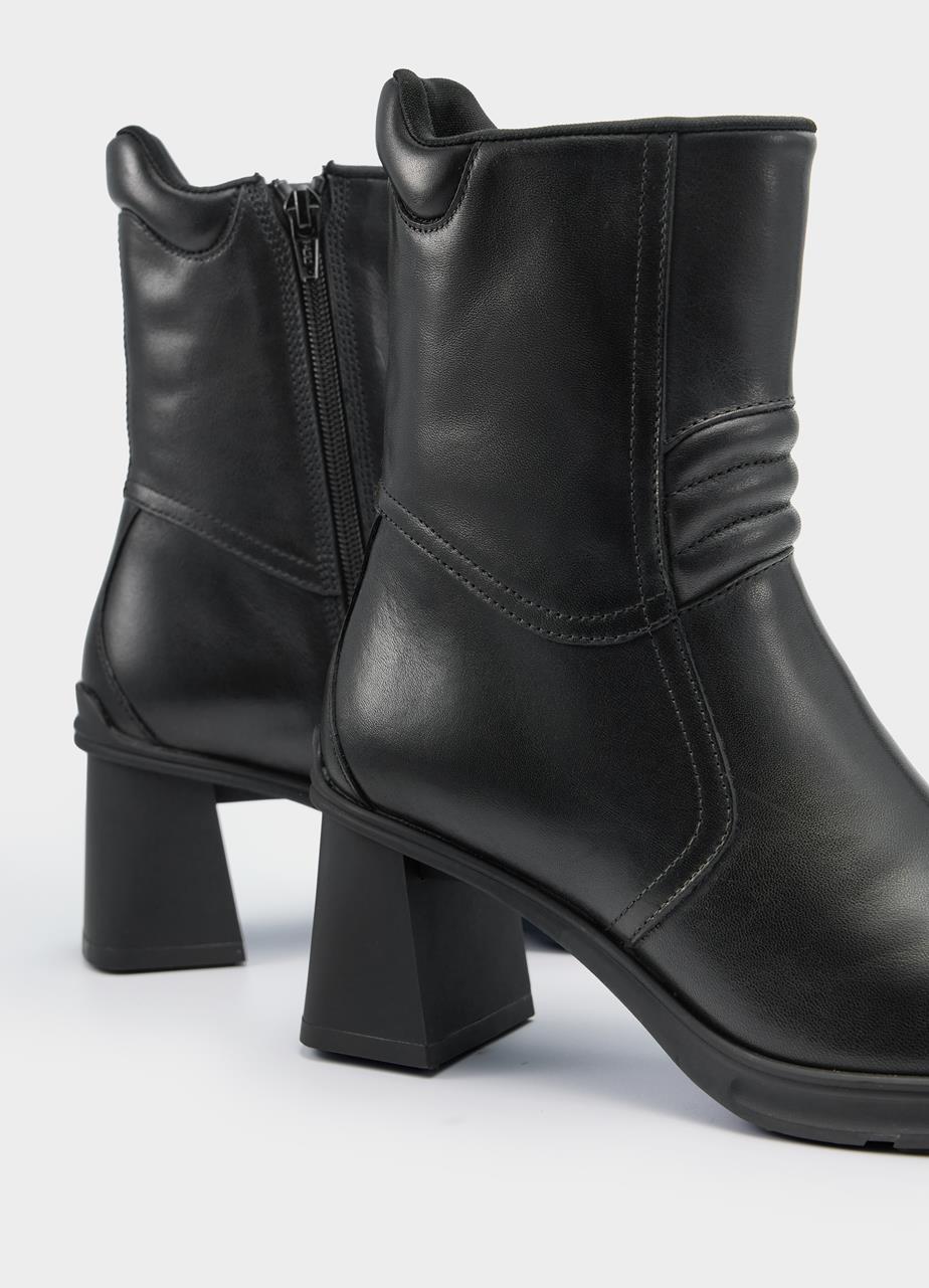 Janine boots Black leather