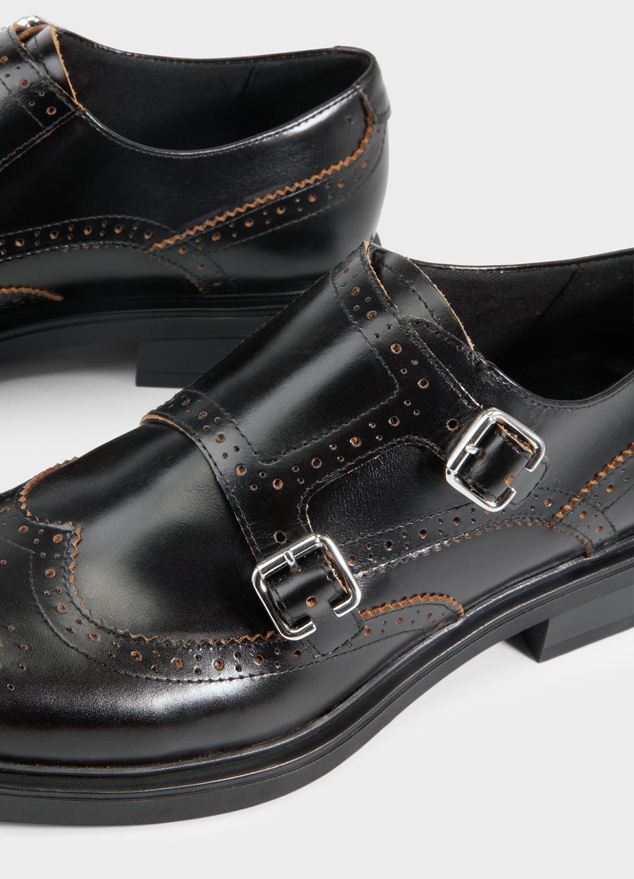 Freya shoes Black contrast edges