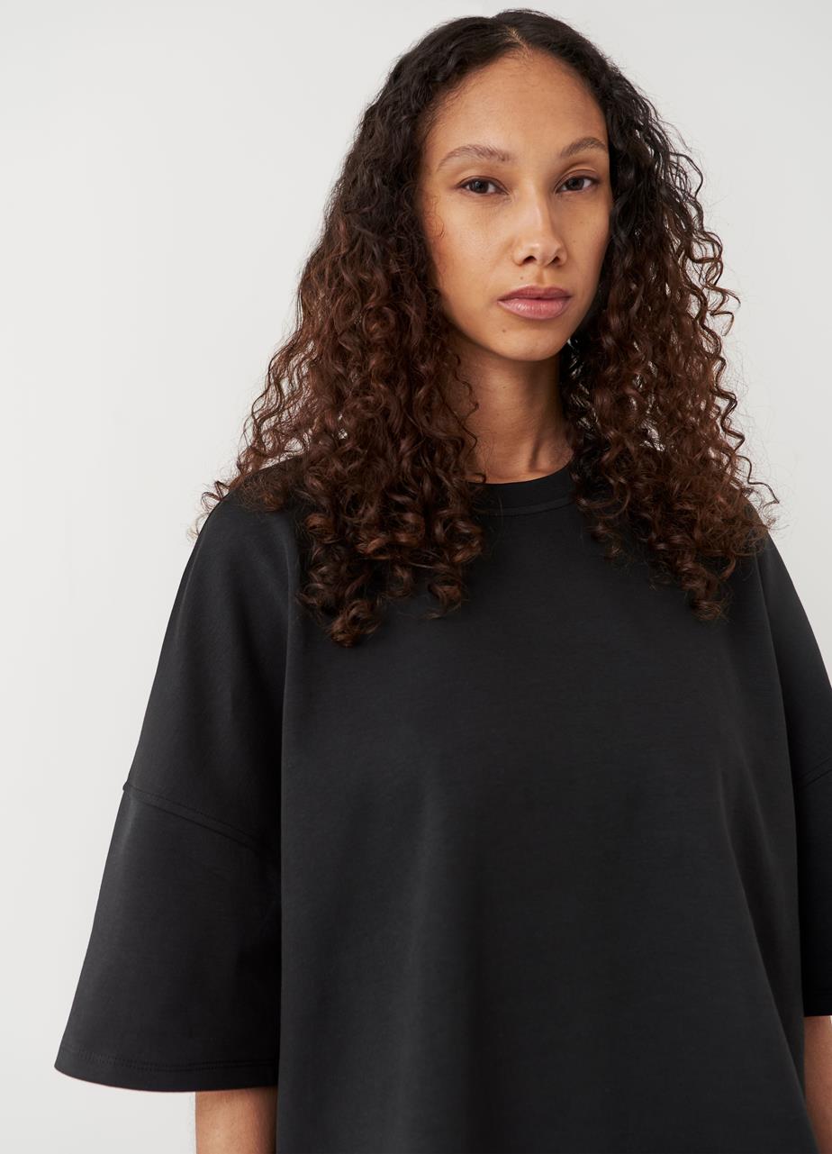Boxy t-shirt w Black textile