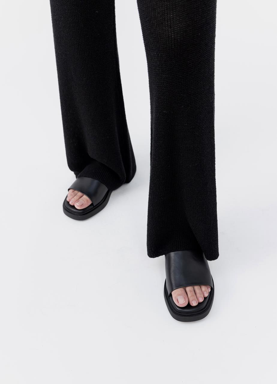 Connie sandals Black leather