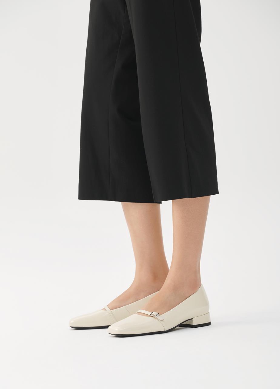 Debbi pumps Beige patent leather