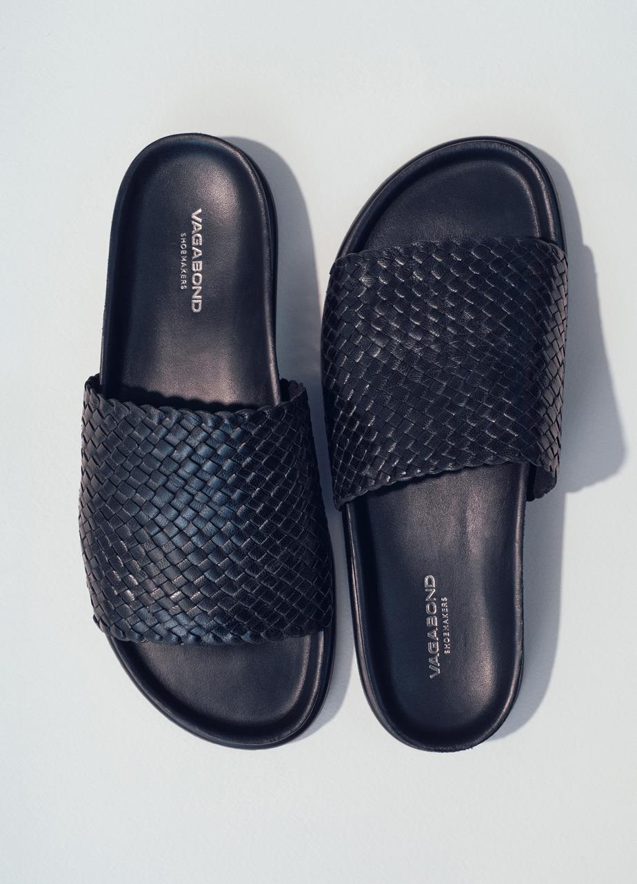 Effie sandals Black patent/embossed