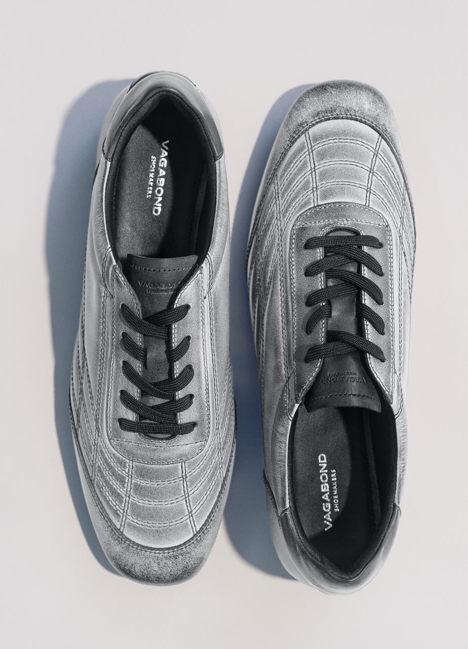 Hillary sneakers Black brush-off leather