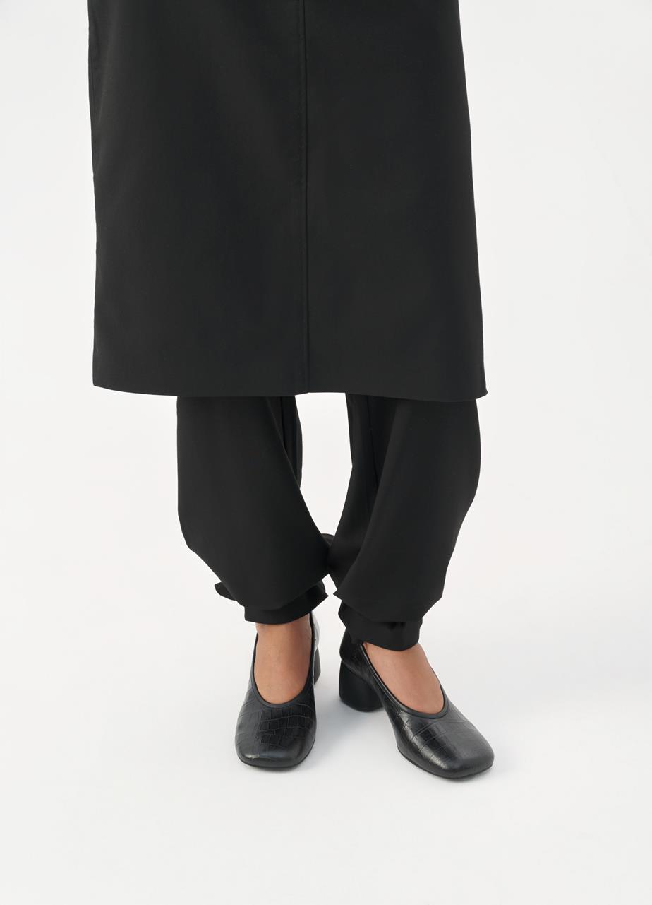 Livia pumps Black embossed leather